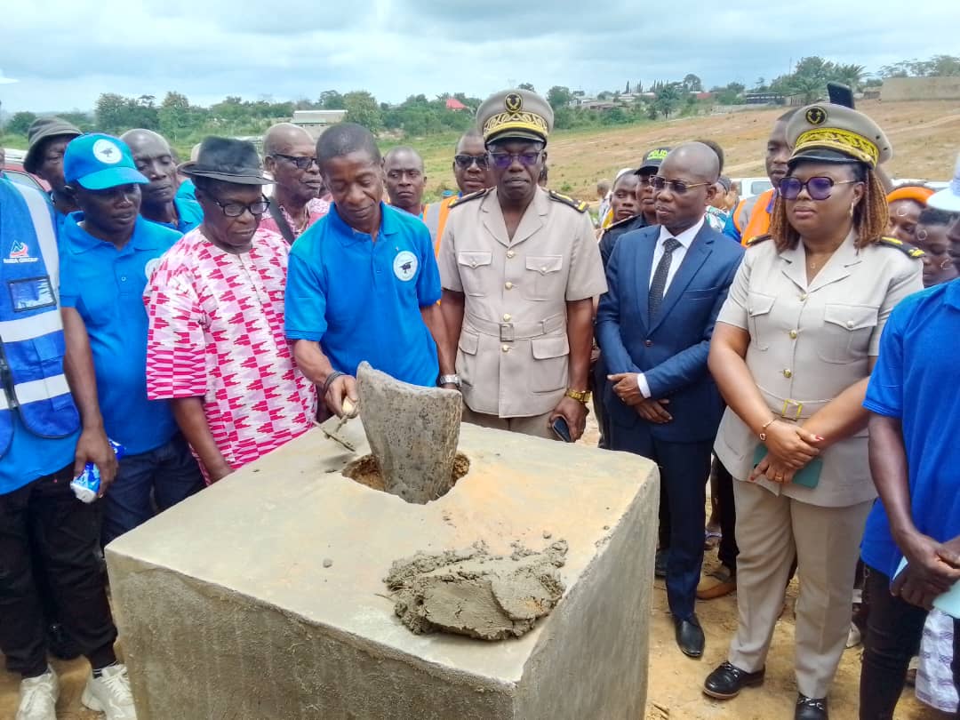 Enseignement et activités socio-sportives:La famille N’Dro offre un groupe scolaire et un complexe à la ville de Tiassalé